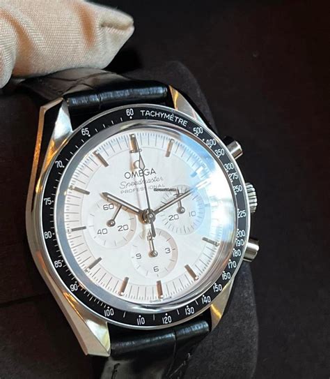 omega moonwatch canopus gold